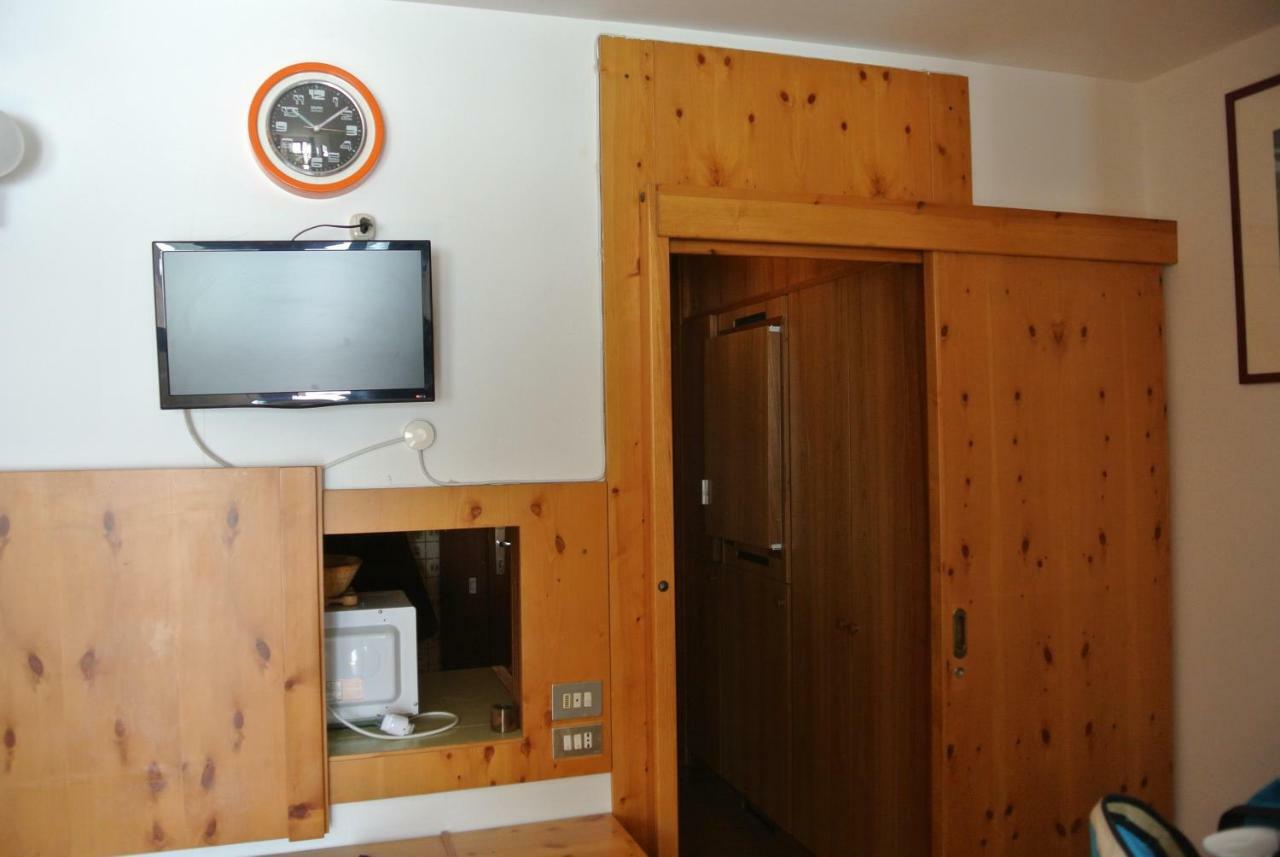 Complesso I Dadi - Residence Cielo Alto - Alberto 21 เบรยล์-แชร์วิเนีย ภายนอก รูปภาพ