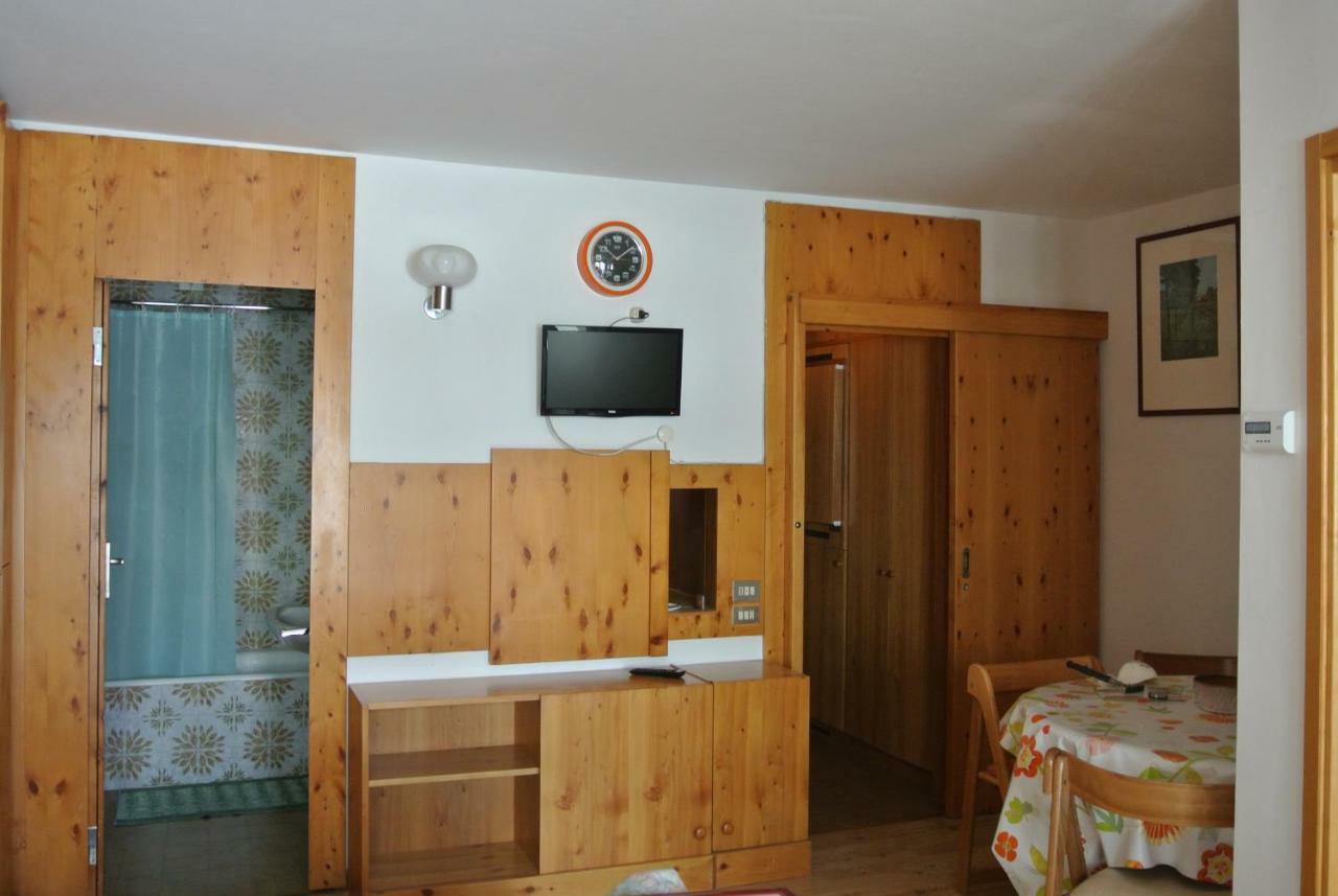 Complesso I Dadi - Residence Cielo Alto - Alberto 21 เบรยล์-แชร์วิเนีย ภายนอก รูปภาพ